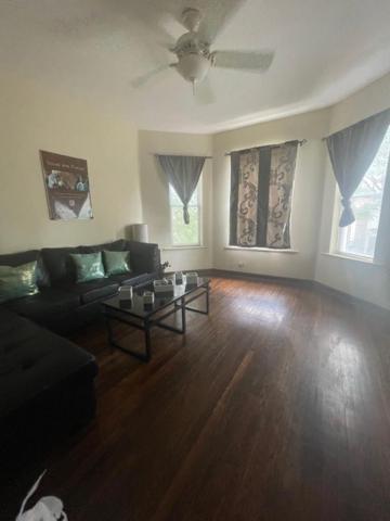 Clean, Spacious, Inexpensive Queen Br Chicago Exterior foto